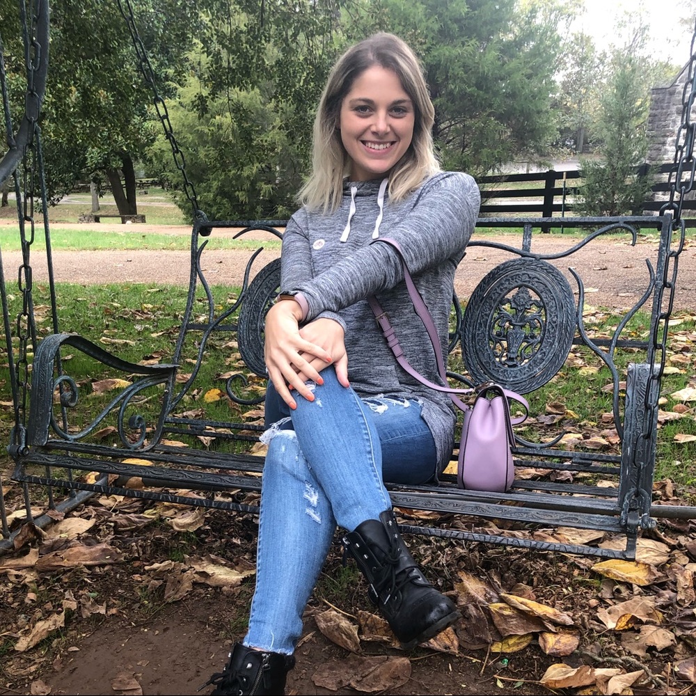 Meet your Posher, Jenna